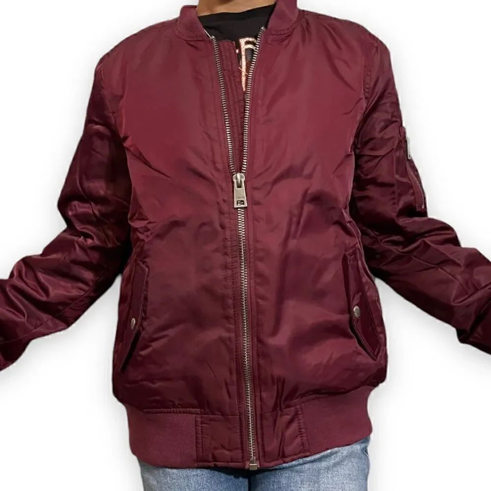 Levi’s Flight Bomber Jacket - Picture 5 of 14